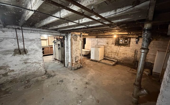 Pictures of Multifamily property located at 60-62 Tayco Street, Menasha, WI 54952 for sales - image #1