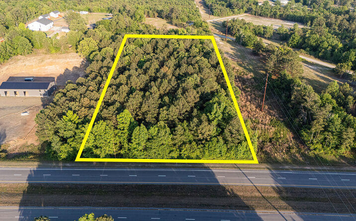 Pictures of Land, Industrial, Office, Retail property located at 1611 Edgefield Road, North Augusta, SC 29860 for sales - image #1