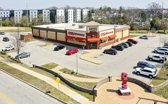 Pictures of Retail property located at 9141 Olive Boulevard, Olivette, MO 63132 for sales - image #1