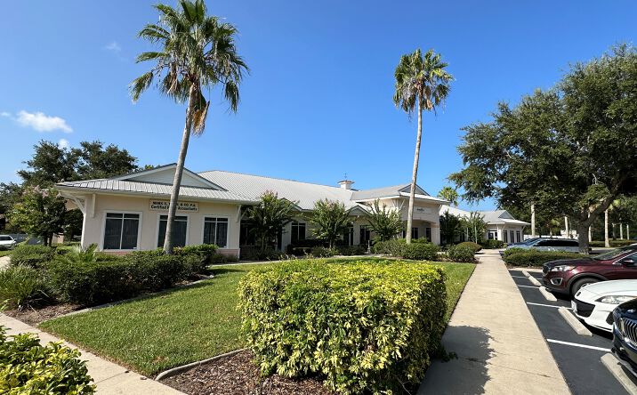 Pictures of Office property located at 1515 HERBERT ST, PORT ORANGE, FL 32129-6105 for sales - image #1