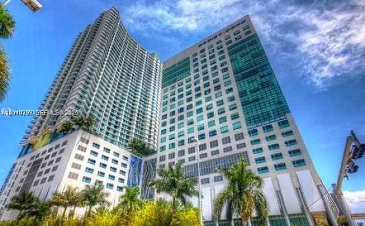 Pictures of Office property located at 175 SW 7th St # 1805, Miami, FL 33130 for sales - image #1