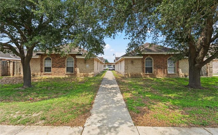 Pictures of Multifamily property located at 2511 Salvatierra Avenue, Edinburg, TX 78541 for sales - image #1