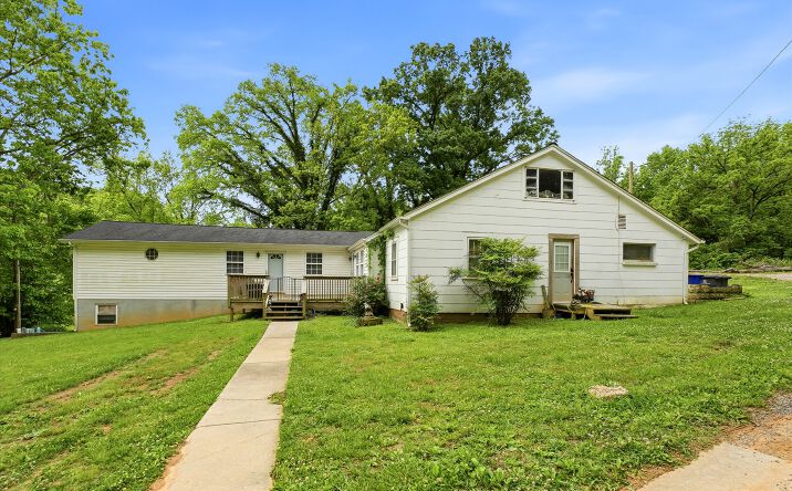Pictures of Multifamily, Mixed Use property located at 601 N CHILHOWEE DR, KNOXVILLE, TN 37924-2604 for sales - image #1