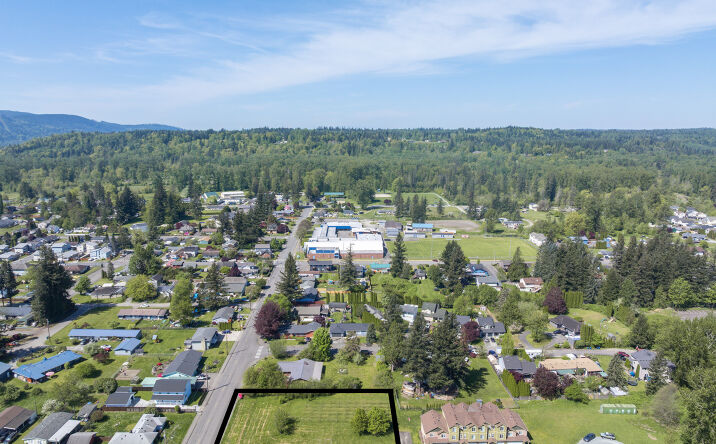 Pictures of Land property located at 515 High Ave, Sultan, WA 98294 for sales - image #1