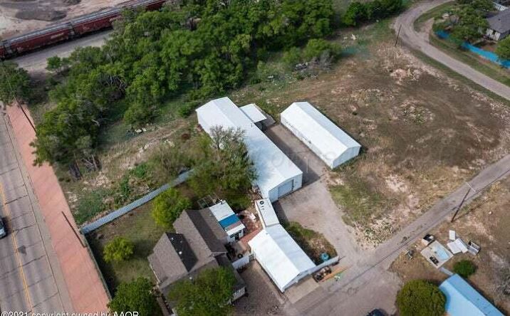 Pictures of Retail, Mixed Use property located at 100 N 11th St, Canyon, TX 79015 for sales - image #1