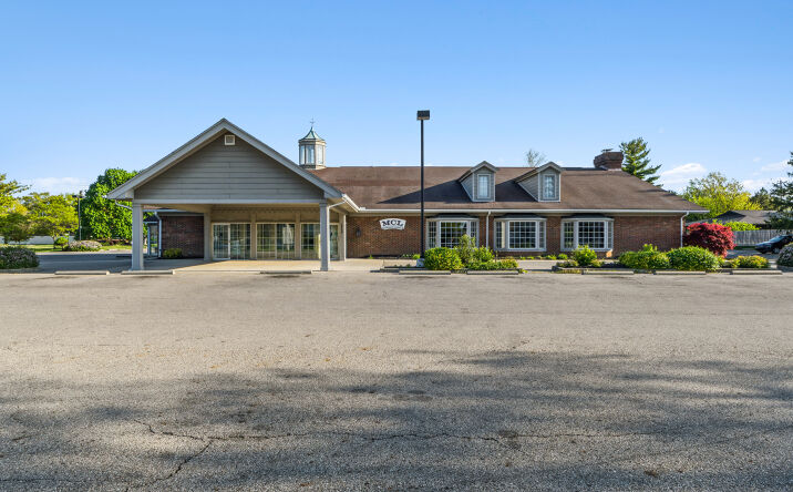 Pictures of Retail property located at 5240 East Main Street, Columbus, OH 43213 for sales - image #1