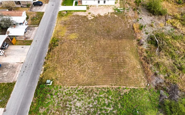 Pictures of Land, Multifamily property located at Lot 4 Iowa, Indian Lake, TX 78566 for sales - image #1