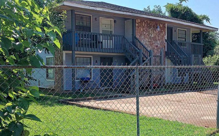 Pictures of Multifamily property located at 3422 GLEN PARK CIR NW, HUNTSVILLE, AL 35810-3440 for sales - image #1