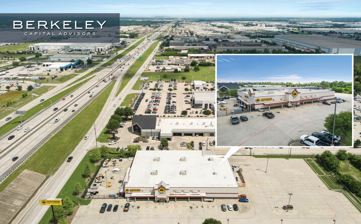 Pictures of Retail property located at 9621 South Freeway, Fort Worth, TX 76140 for sales - image #1