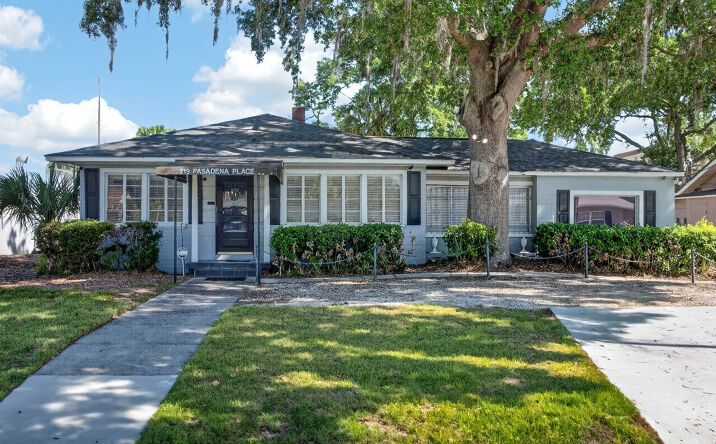 Pictures of Office property located at 219 Pasadena Place, Orlando, FL 32803 for sales - image #1