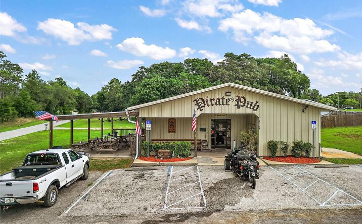 Pictures of Retail, Hospitality, Business for Sale property located at 25031 County Road 42, Paisley, FL 32767 for sales - image #1