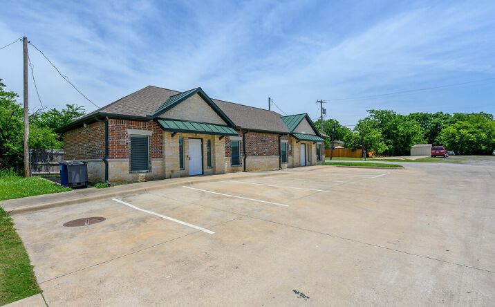 Pictures of Office property located at 120 McGee St, Princeton, TX 75407 for sales - image #1