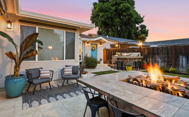 Pictures of Retail, Multifamily property located at 2949 Driftwood Drive, San Jose, CA 95128 for sales - image #1
