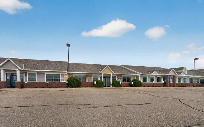 Pictures of Office property located at 1103 Weir Drive # 200, Woodbury, MN 55125 for sales - image #1