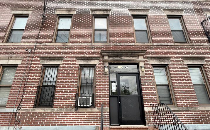 Pictures of Multifamily property located at 3067 42nd Street, New York, NY 11103 for sales - image #1