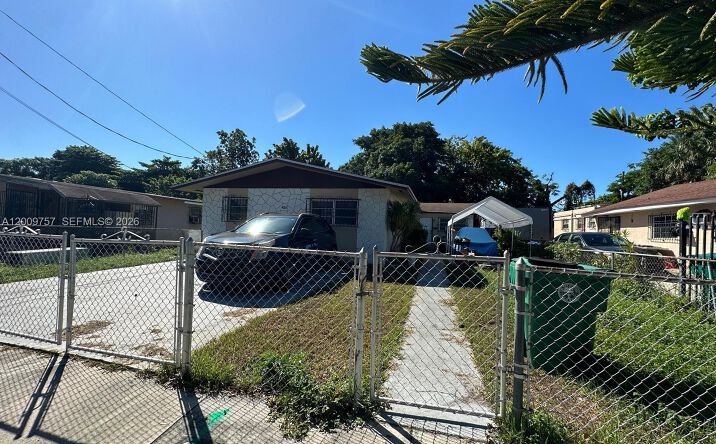 Pictures of Land property located at 420 NW 32nd St, Miami, FL 33127 for sales - image #1