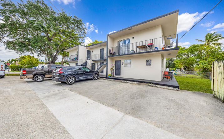 Pictures of Multifamily property located at 1800 NW 19th Ter, Miami, FL 33125 for sales - image #1