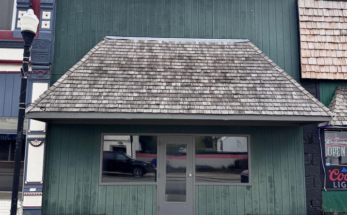 Pictures of Office, Retail property located at 611 S Topeka AVE, Lyndon, KS 66451 for sales - image #1