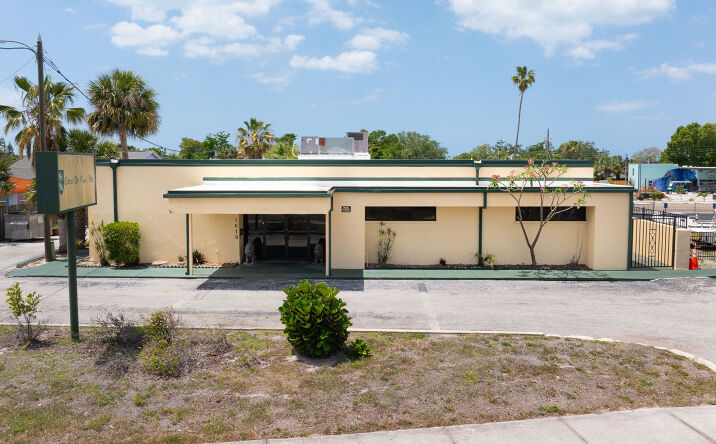 Pictures of Office property located at 1610 N MYRTLE AVE, CLEARWATER, FL 33755-2549 for sales - image #1
