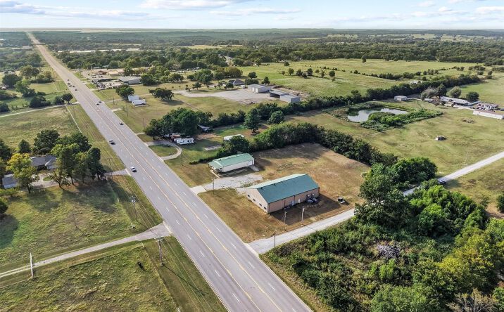 Pictures of Retail, Special Purpose, Industrial property located at 6177 W Us-70 Highway W 1 & 2, Mead, OK 73449 for sales - image #1