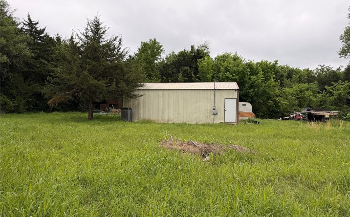 Pictures of Industrial property located at 790 E Frisco Street, Hallett, OK 74034 for sales - image #1