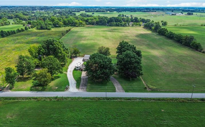 Pictures of Special Purpose property located at 5039 Primrose Road, Springdale, AR 72764 for sales - image #1