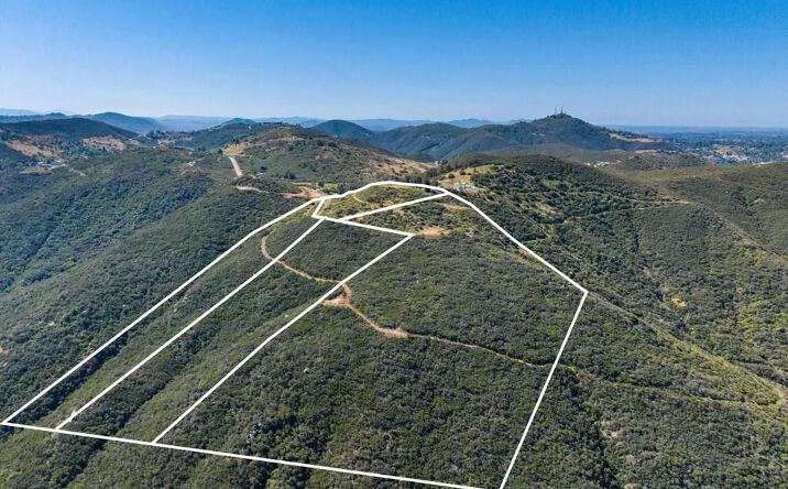 Pictures of Land property located at Tierra Nuevo, Fallbrook, CA 92028 for sales - image #1