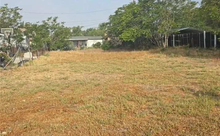 Pictures of Land property located at 6770 Cherimoya, Fontana, CA 92336 for sales - image #1