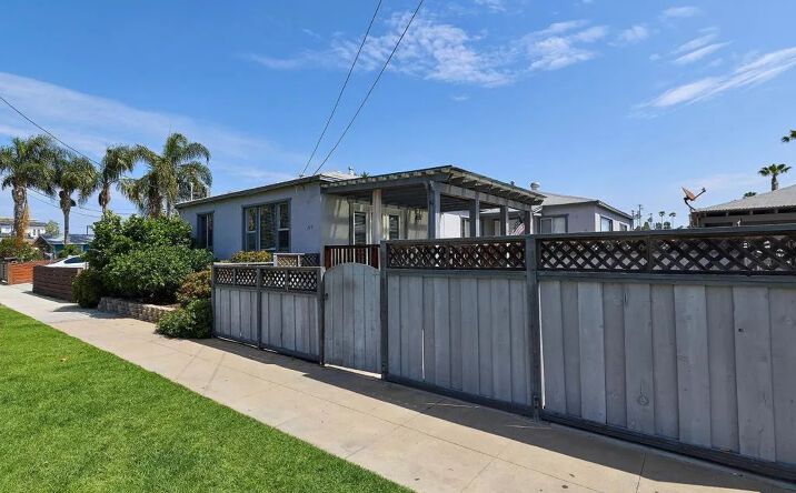 Pictures of Multifamily property located at 712 S Myers Street, Oceanside, CA 92054 for sales - image #1