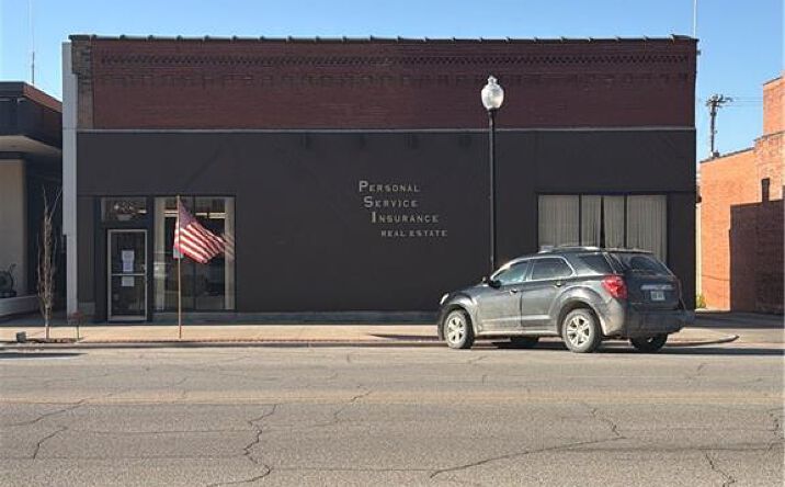 Pictures of Office property located at 715 Bridge St Street, Humboldt, KS 66755 for sales - image #1