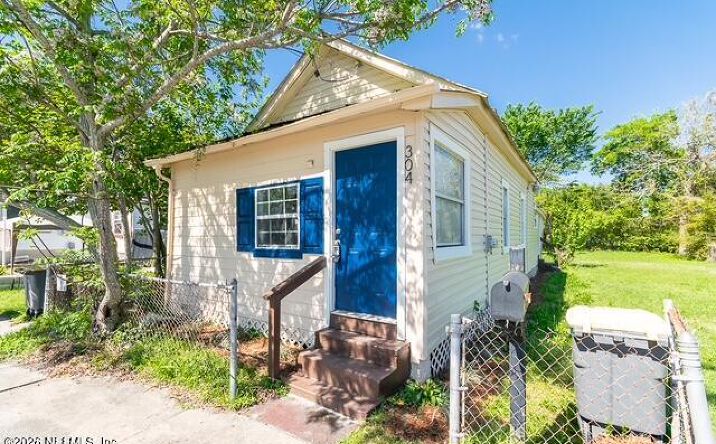 Pictures of Multifamily, Land property located at 5620 BAGNAL Road, Jacksonville, FL 32205 for sales - image #1