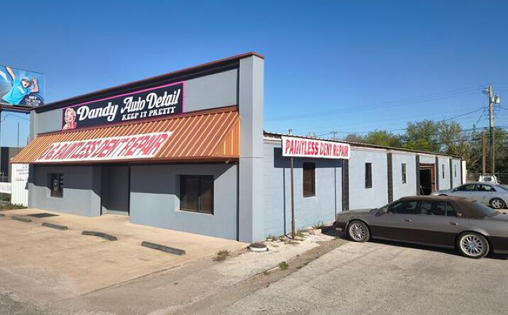 Pictures of Industrial property located at 1939 S Treadaway Boulevard, Abilene, TX 79602, 1941 S Treadaway Boulevard, Abilene, TX 79602 for sales - image #1
