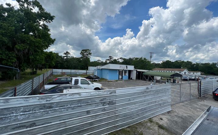Pictures of Industrial, Land, Retail property located at 6480 Restlawn Drive, Jacksonville, FL 32208 for sales - image #1
