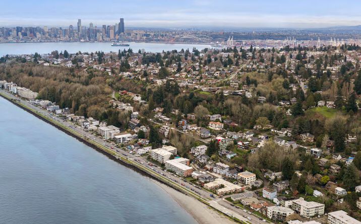 Pictures of Multifamily property located at 2250 Bonair Place SW, Seattle, WA 98116 for sales - image #1
