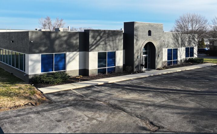 Pictures of Office property located at 6010 W 62ND ST, INDIANAPOLIS, IN 46278-2909 for sales - image #1
