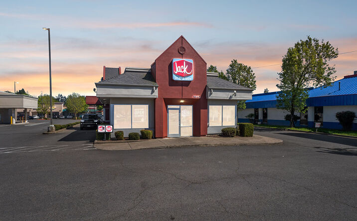 Pictures of Retail property located at 1940 Lancaster Drive Northeast, Salem, OR 97305 for sales - image #1