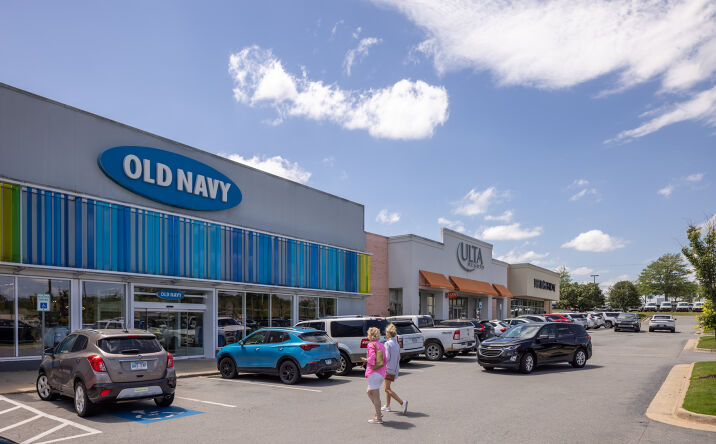 Pictures of Retail property located at 12801 Chenal Parkway, Little Rock, AR 72211 for sales - image #1