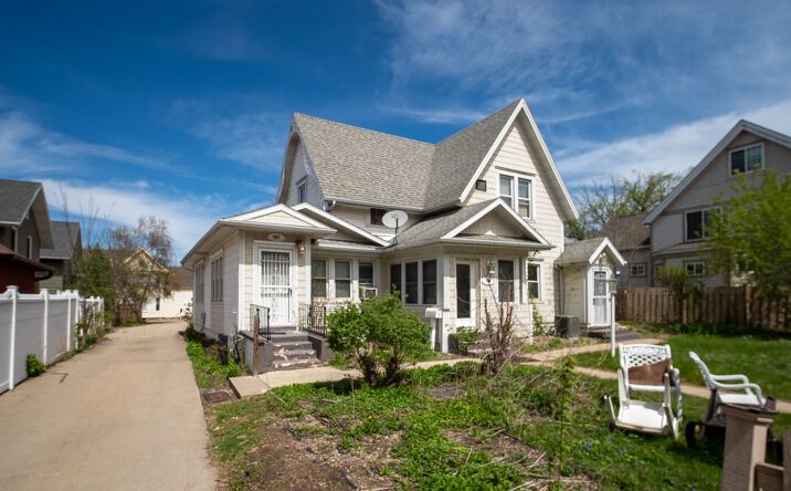 Pictures of Multifamily property located at 707 E Center St, Rochester, MN 55904 for sales - image #1