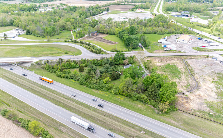 Pictures of Mixed Use, Office, Retail property located at 6522 Brookville Salem Rd, Brookville, OH 45309 for sales - image #1