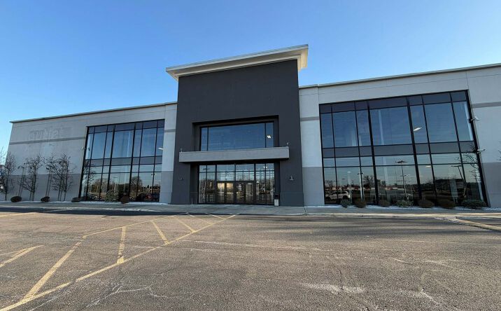 Pictures of Retail, Office, Special Purpose property located at 590 New Jersey 38, Maple Shade, NJ 08052 for sales - image #1