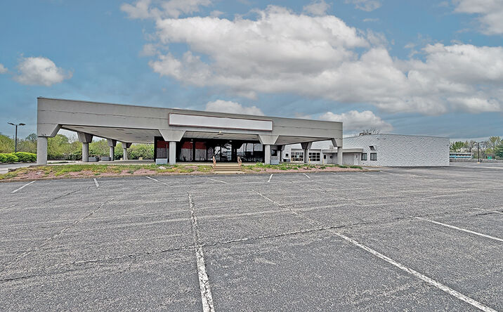 Pictures of Retail, Office, Industrial property located at 141 Auto Court, O'Fallon, IL 62269 for sales - image #1