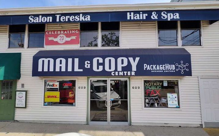 Pictures of Retail property located at 609-611 Metairie Road, Metairie, LA 70005 for sales - image #1