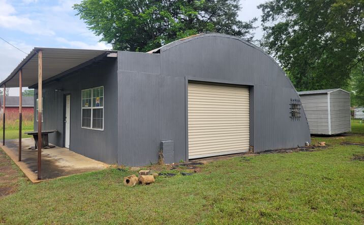 Pictures of Retail, Industrial, Self Storage property located at 2209 AVE A, HOOKS, TX 75561 for sales - image #1