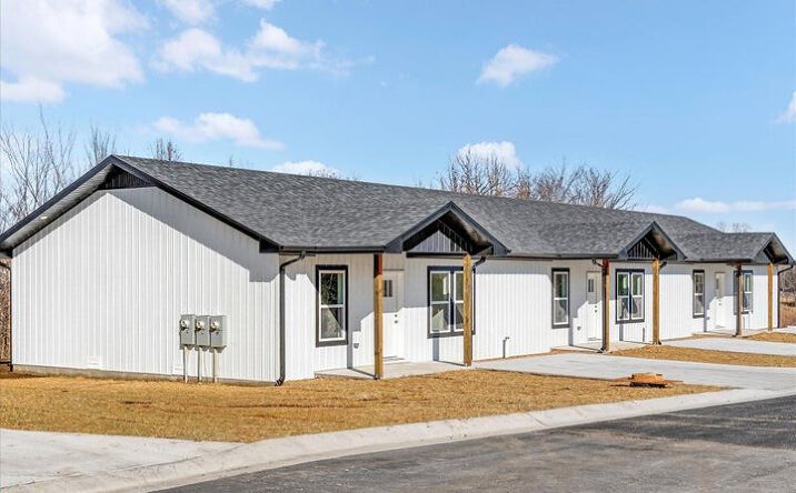 Pictures of Multifamily property located at 587 Panich Street, Pleasant Hope, MO 65725 for sales - image #1