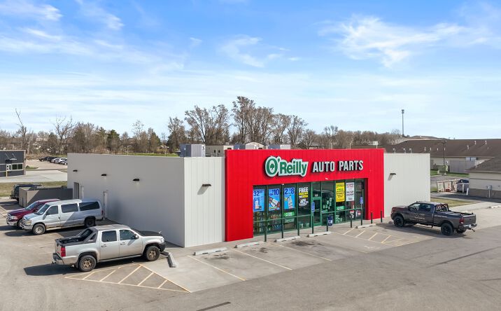 Pictures of Retail property located at 819 Frontage Road, Byron, MN 55920 for sales - image #1