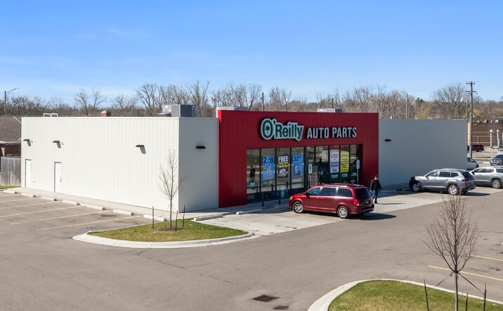 Pictures of Retail, Office property located at 3245 Elizabeth Lake Road, Waterford, MI 48328 for sales - image #1