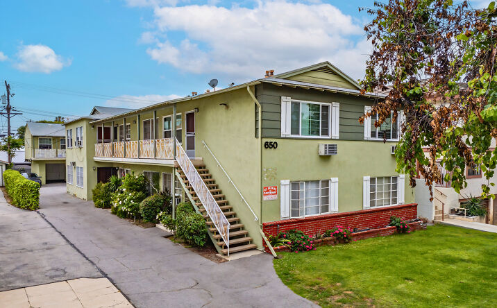 Pictures of Multifamily property located at 650 W Wilson, Glendale, CA 91203 for sales - image #1
