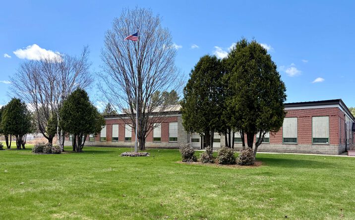 Pictures of Industrial property located at 390 Highland Ave, Littleton, NH 03561 for sales - image #1