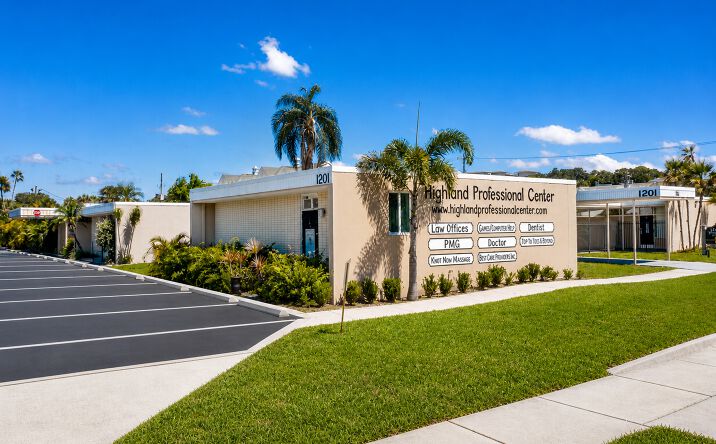 Pictures of Office property located at 1201 S HIGHLAND AVE, CLEARWATER, FL 33756-4359 for sales - image #1