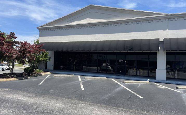 Pictures of Office property located at 6872 MCCUTCHEON RD, CHATTANOOGA, TN 37421-5705 for sales - image #1